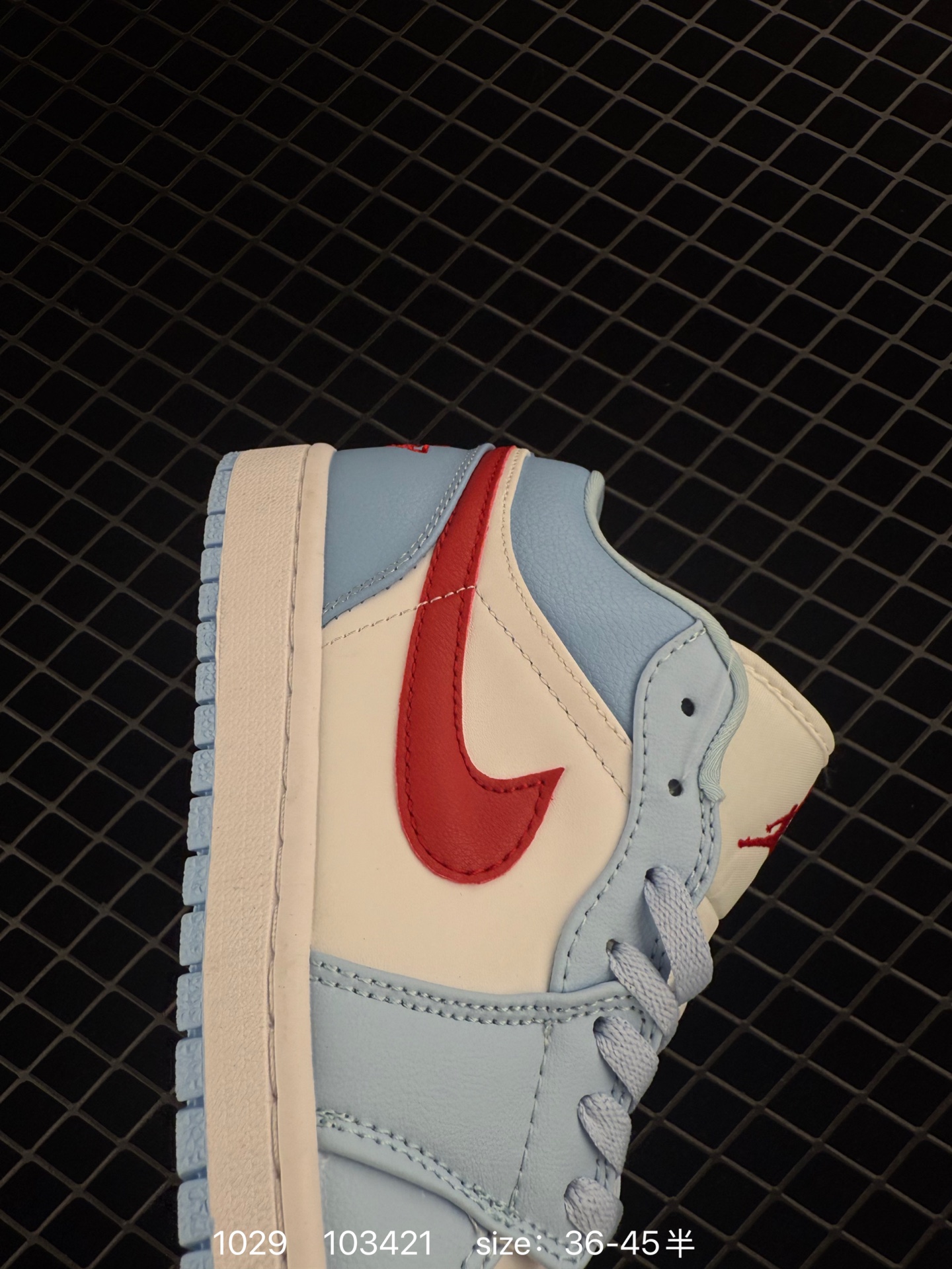 Air Jordan 1 Low AJ1